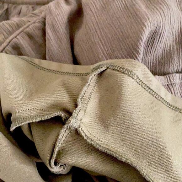  Girls Army green  romper off or on shoulders by art class Size L 10/12 - Picture 6 of 7